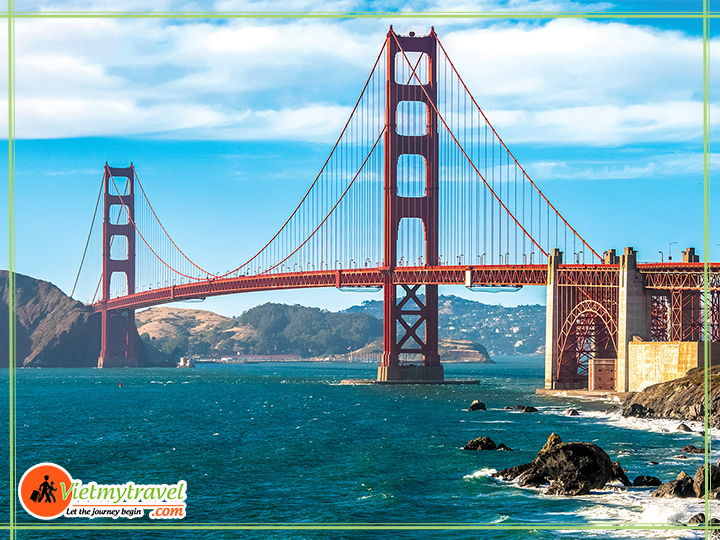 Cầu Cổng Vàng bắc qua vịnh San Francisco